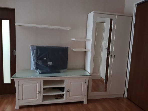 IVY River Condo