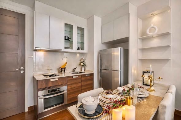 kitchen of IVY THONGLOR