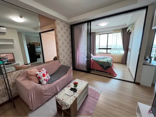 bedroom of J Condo Satorn-Kallaprapruk