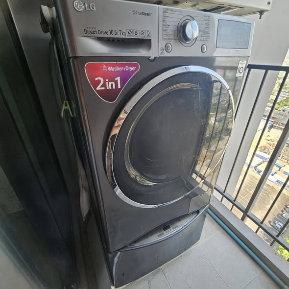 J Condo Satorn-Kallaprapruk