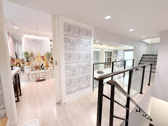 room interior of Jade Praise สาทร – พระราม 3