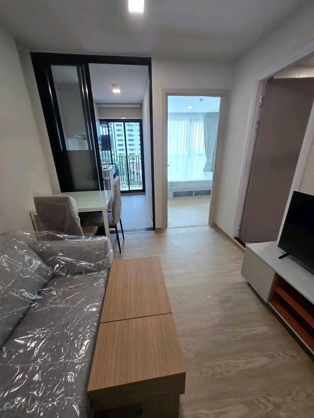 bedroom and room interior of KAVE LUMINOUS BANGMOD Sale Gallery l เคฟ ลูมินัส บางมด สำนักงานขาย