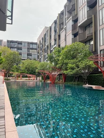 pool of Kawa Haus