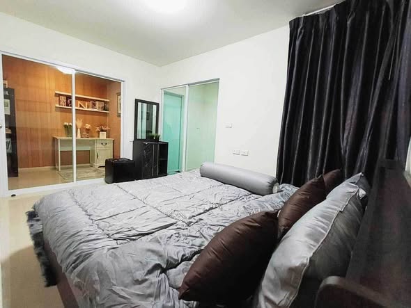 bedroom of Kensington Bearing