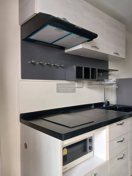 kitchen of KES Ratchada Condominium