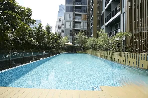 pool of Klass Silom Condo