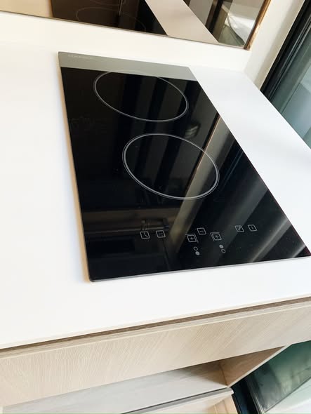 kitchen of KnightsBridge Collage – Ramkhamhaeng