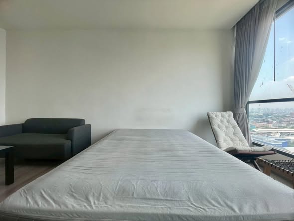 bedroom of Knightsbridge Collage Sukhumvit 107
