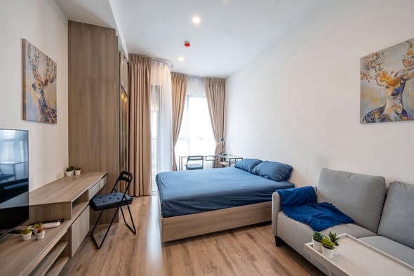 living room and bedroom of KnightsBridge Prime Onnut
