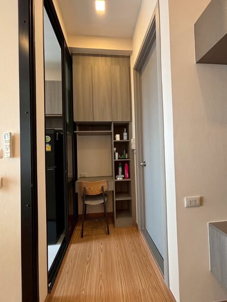 room interior and bathroom of KnightsBridge Prime Onnut