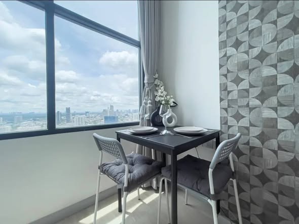 KnightsBridge Prime Sathon