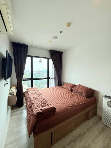 bedroom of Knightsbridge Sky River Ocean Condominium