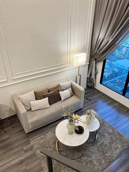 living room of KnightsBridge Space Rama9