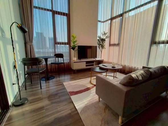 living room of KnightsBridge Space Rama9