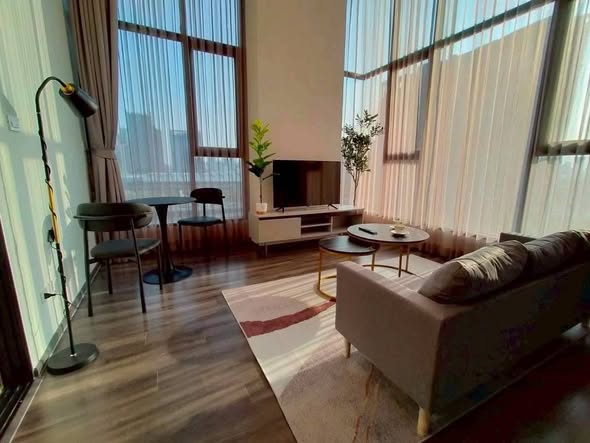 living room of KnightsBridge Space Rama9