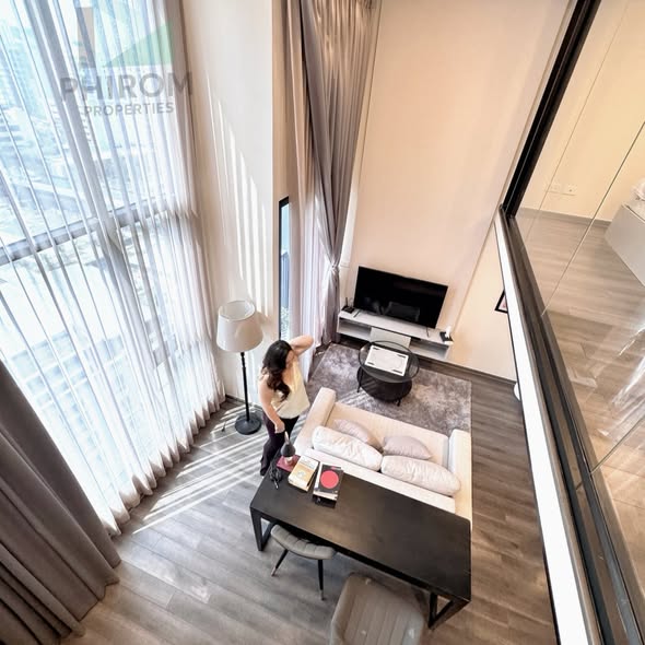living room and room interior of KnightsBridge Space Rama9