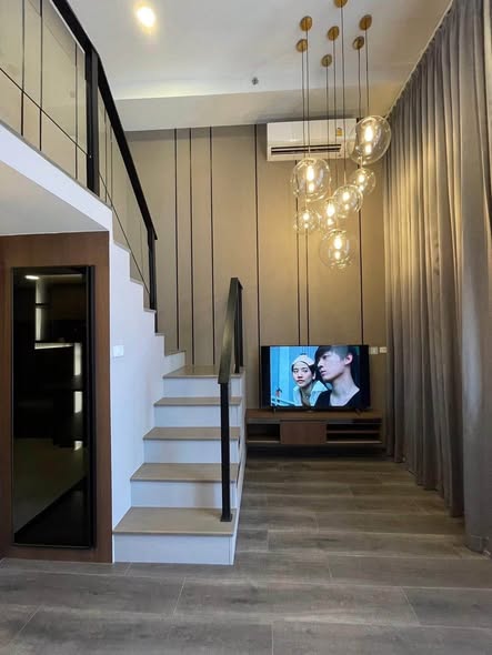 living room of KnightsBridge Space Ratchayothin