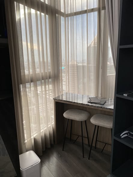 room interior of KnightsBridge Space Ratchayothin