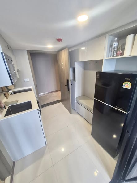 bathroom of KnightsBridge Space Sukhumvit-Rama 4