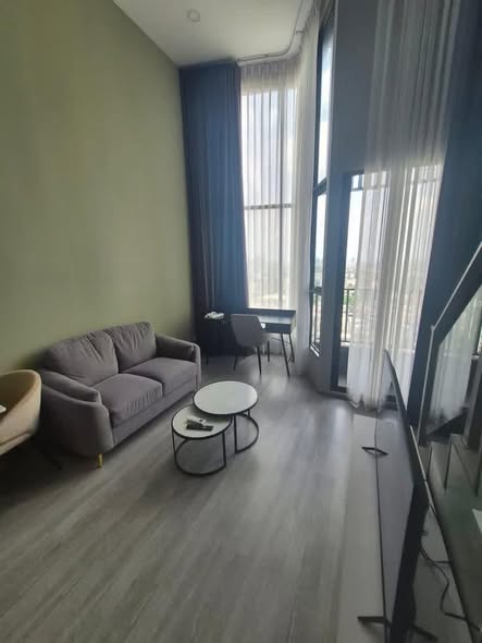 living room of KnightsBridge Space Sukhumvit-Rama 4