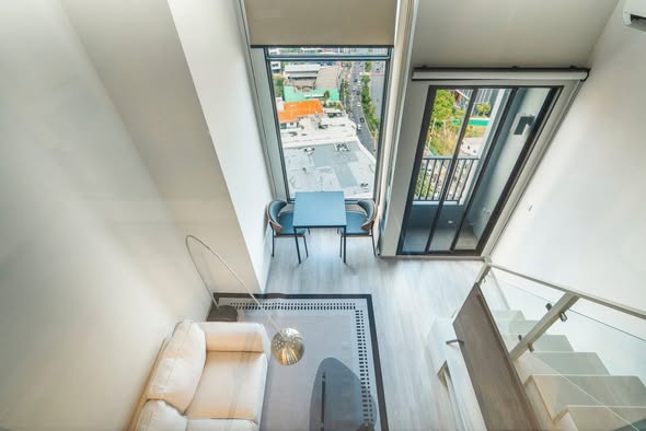 living room of KnightsBridge Space Sukhumvit-Rama 4
