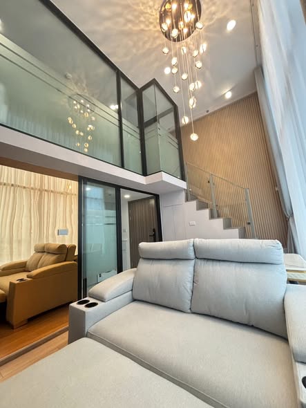 living room and room interior of KnightsBridge Space Sukhumvit-Rama 4
