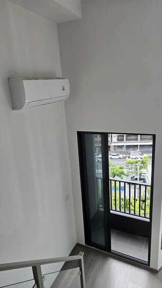 room interior of KnightsBridge Space Sukhumvit-Rama 4