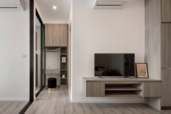 living room and room interior of Knightsbridge Sukhumvit-Thepharak
