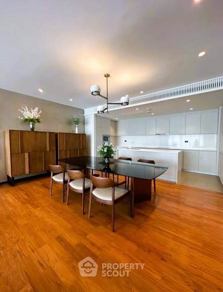 La Citta Delre Thonglor 16