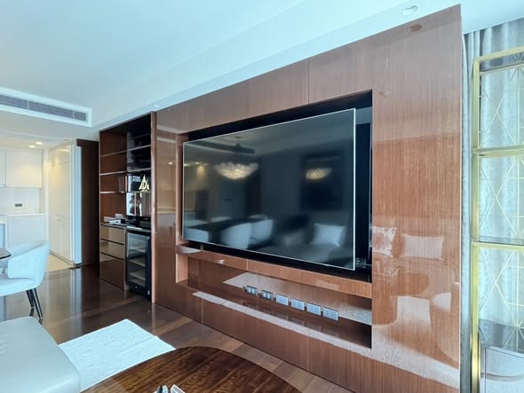 living room and room interior of La Citta Delre Thonglor 16