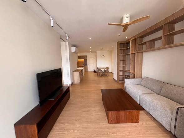 living room and room interior of Lake Avenue Condominium
