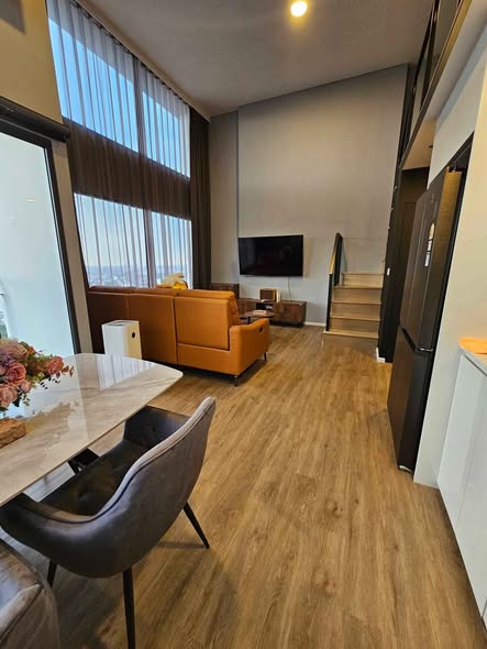 living room and room interior of Landmark @MRTA Station