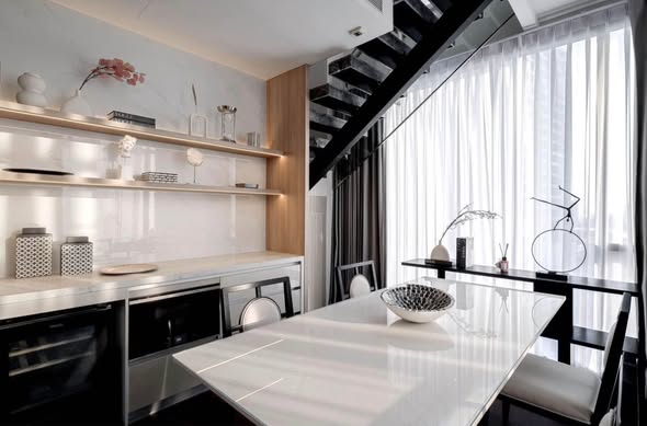 bathroom and kitchen of LAVIQ Sukhumvit 57
