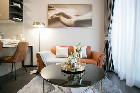 living room and bedroom of LAVIQ Sukhumvit 57