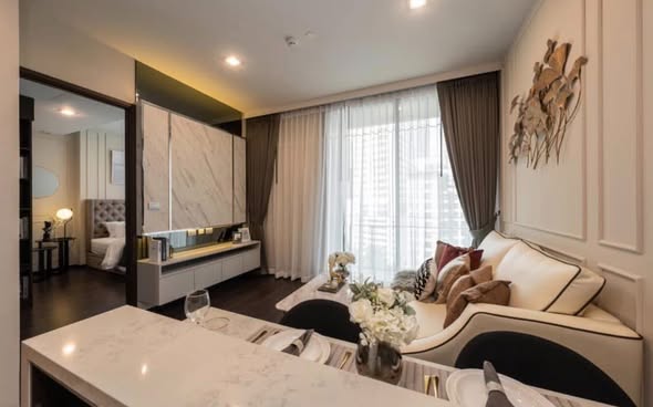 living room and bedroom of LAVIQ Sukhumvit 57