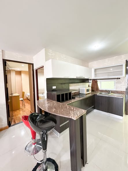 kitchen of Le Celeste Condominium เลอเซเเลส คอนโดมิเนียม