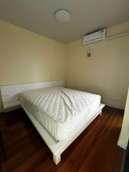 bedroom of Le Cote Sukhumvit 14