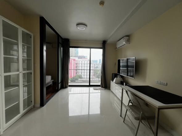 Le Cote Sukhumvit 14