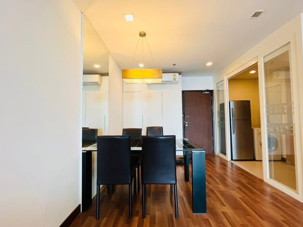 Le Luk Condominium