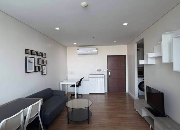 living room of Le Luk Condominium