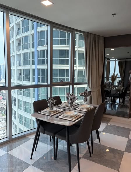 room interior of Le Luk Condominium
