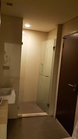 room interior of Le Luk Condominium