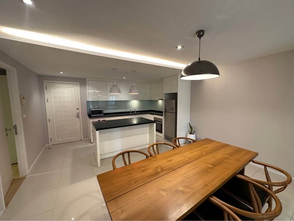 LE NICE CONDO