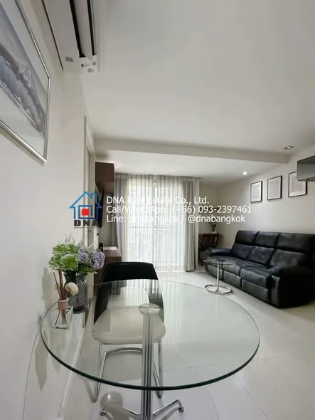 living room of LE NICE CONDO