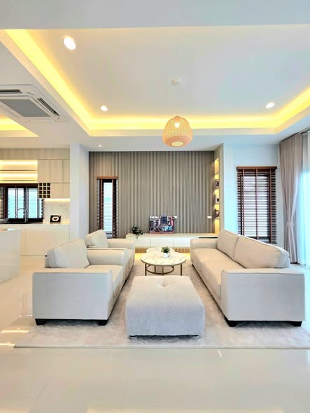 living room of Level FIVE Pool Villa – บ้านพักเลเวลไฟว์พูลวิลล่า