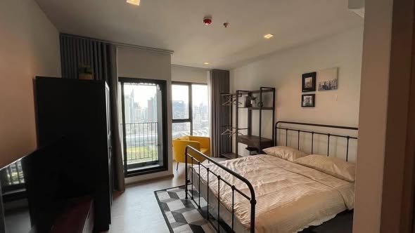 bedroom of Life Asoke – Rama 9