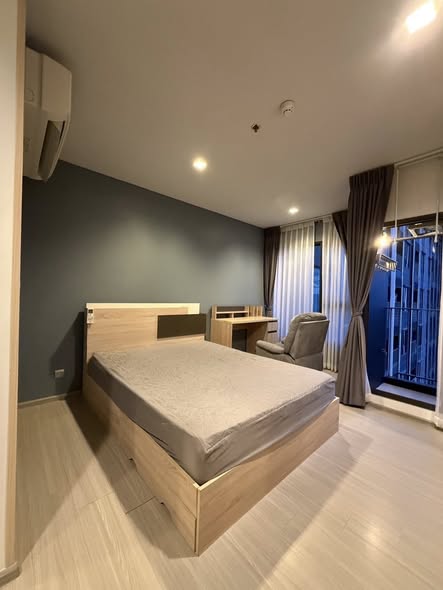 bedroom of Life Asoke – Rama 9