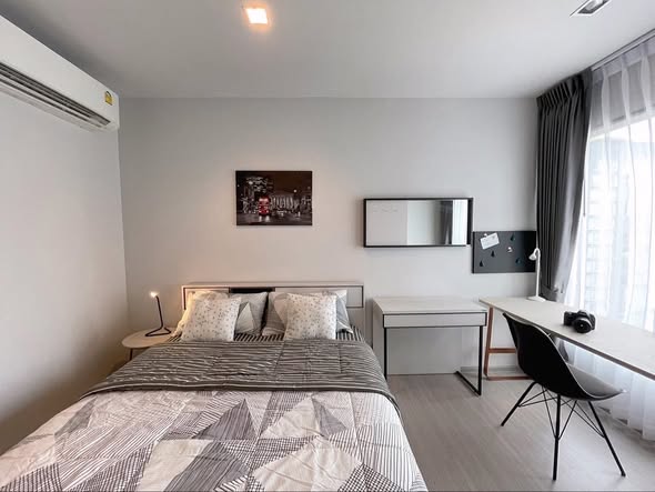 bedroom of Life Asoke – Rama 9