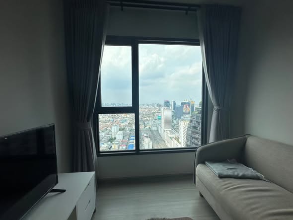bedroom of Life Asoke – Rama 9