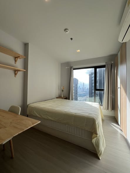 bedroom of Life Asoke – Rama 9